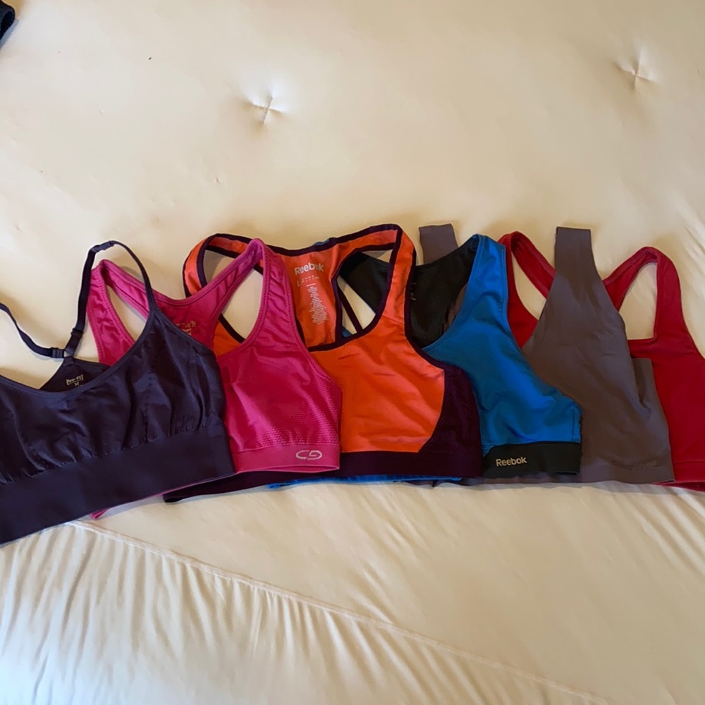 6 sports bras - great deal!